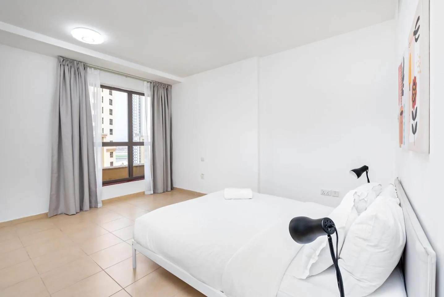 Апартаменты 1-Br Stunning Sea View Beachfront Jbr Дубай